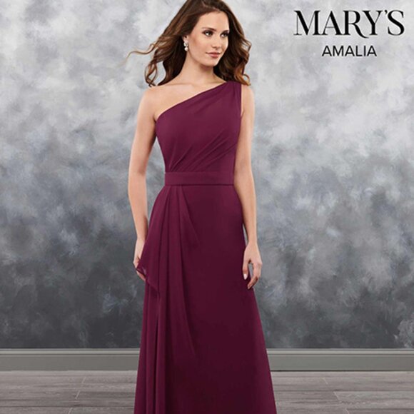 DRESS - Picture 1 of 3